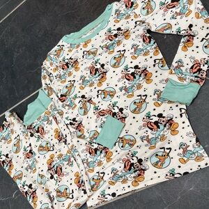 Disney Kids Pajama Set - Mickey Mouse in White and Mint